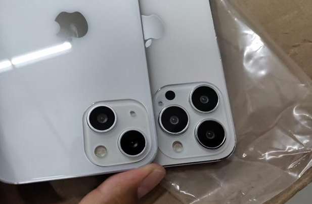 武昌苹果手机维修分享iPhone 13‌机模长什么样 